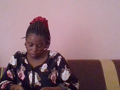 Snapshot of sweetbabra1 chatting on February 11, 2026, 12:32 pm sweetbabra1 online show from February 11, 2026, 12:32 pm