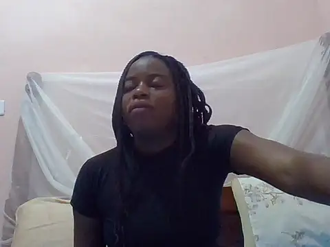 Snapshot of sweetbabra1 chatting on February 19, 2026, 5:47 am sweetbabra1 online show from February 19, 2026, 5:47 am