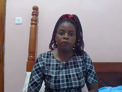 Snapshot of sweetbabra1 chatting on February 21, 2026, 6:58 am sweetbabra1 online show from February 21, 2026, 6:58 am