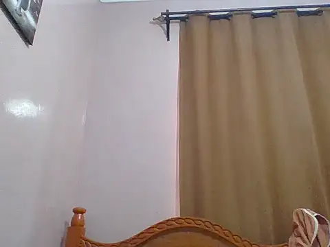 sweet-fancy online show from February 13, 2026, 9:38 am