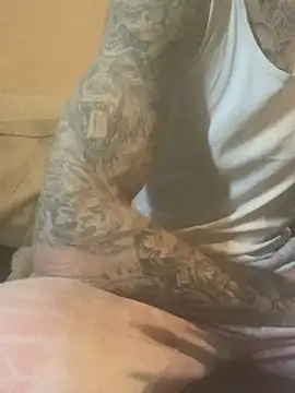 PIercingBoy38 online show from February 26, 2025, 8:26 am