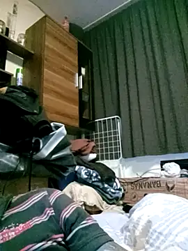 PIercingBoy38 online show from April 15, 2026, 7:32 pm