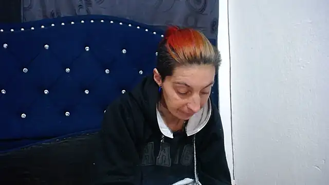 Snapshot of anyu1306 chatting on December 17, 2024, 9:17 am anyu1306 online show from December 17, 2024, 9:17 am