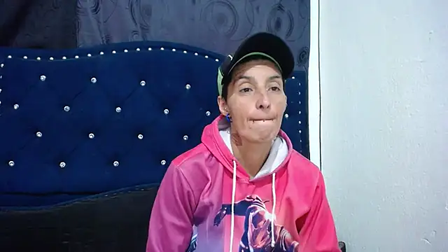 Snapshot of anyu1306 chatting on March 16, 2025, 10:20 pm anyu1306 online show from March 16, 2025, 10:20 pm