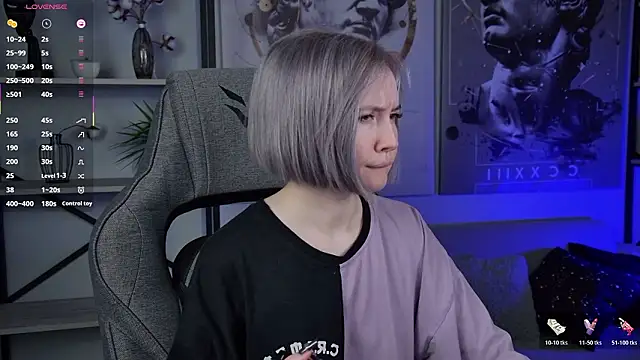 ReiYosimoto online show from March 22, 2026, 8:40 am