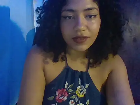 savanahottie online show from November 25, 2025, 9:42 am