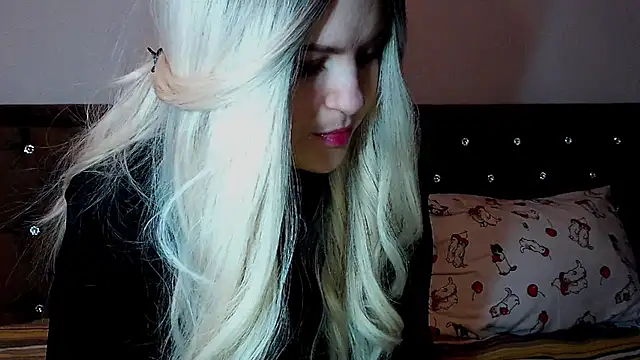 Sara4uu online show from September 14, 2025, 12:10 am