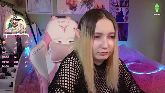 Evie Ro online show from December 19, 2024, 11:03 pm