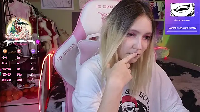 Evie Ro online show from December 24, 2024, 11:33 pm