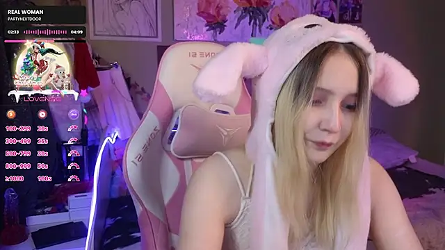 Evie Ro online show from January 5, 2025, 8:21 pm