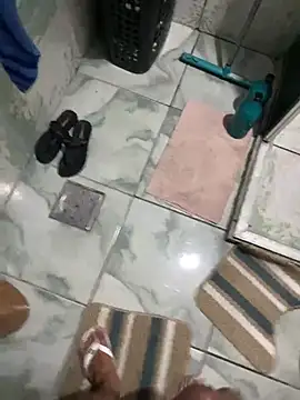 Snapshot of gui6789b chatting on February 14, 2025, 2:39 am gui6789b online show from February 14, 2025, 2:39 am