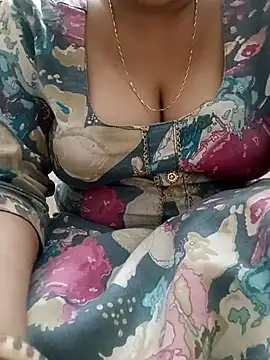 Snapshot of 09punjabi chatting on November 11, 2025, 11:10 am 09punjabi online show from November 11, 2025, 11:10 am