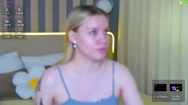 AmaliaBell online show from June 28, 2026, 1:17 pm