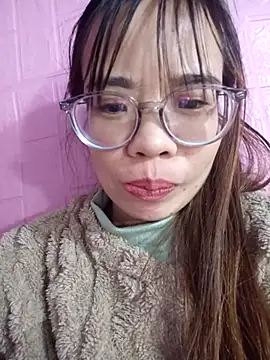   Mai-love19   online show from December 14, 2025, 1:16 pm