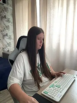 Snapshot of Lis_Kollen chatting on July 7, 2026, 9:46 am Lis Kollen online show from July 7, 2026, 9:46 am