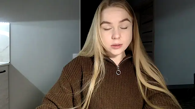 Snapshot of Sunbeam_ chatting on February 8, 2025, 8:42 pm Sunbeam online show from February 8, 2025, 8:42 pm