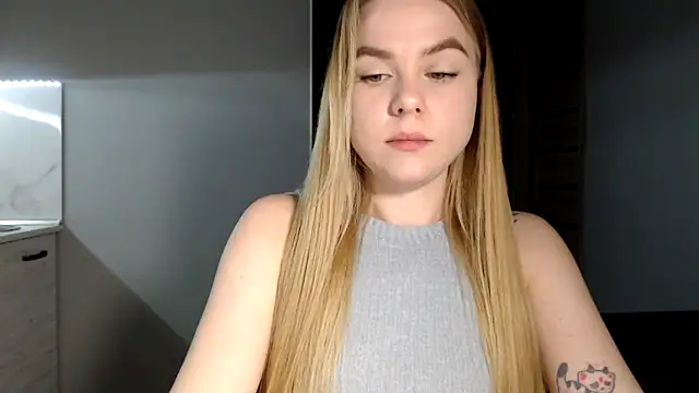 Snapshot of Sunbeam_ chatting on March 18, 2025, 8:26 pm Sunbeam online show from March 18, 2025, 8:26 pm