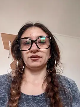 xgabyenlalunax online show from March 9, 2025, 1:48 pm