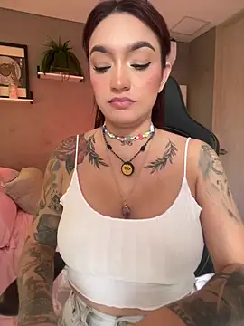 DaniDusan  online show from March 1, 2026, 8:33 pm