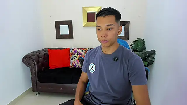 Edwin Blaz online show from September 26, 2025, 3:43 am