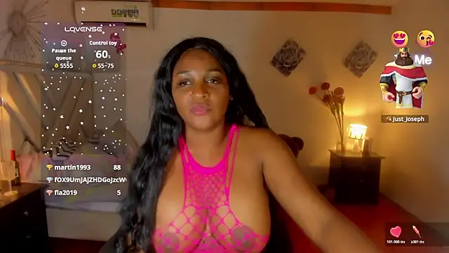 Snapshot of Miagrace chatting on May 27, 2026, 1:46 am Miagrace online show from May 27, 2026, 1:46 am